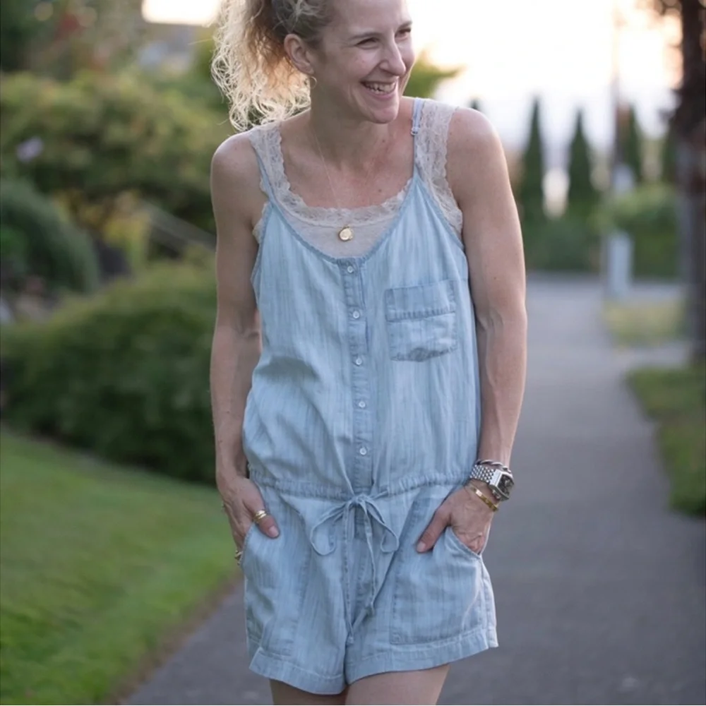 C&C California Surf Wash Chambray Romper Size S
